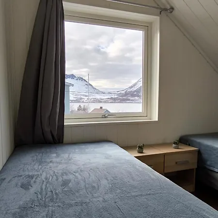 Villa Hus Gryllefjord